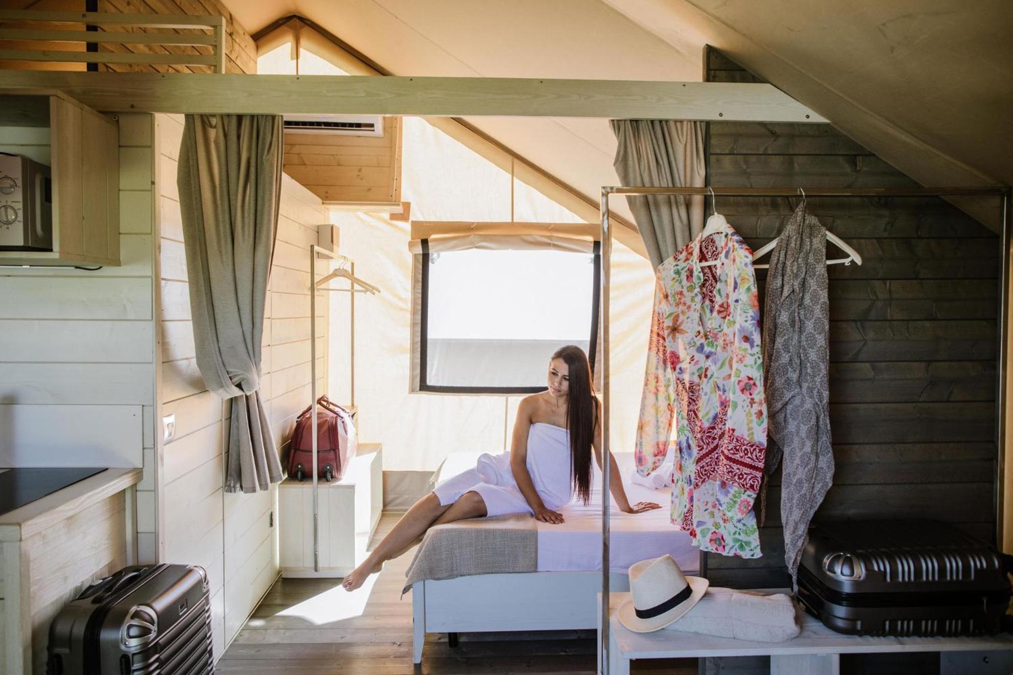 Torre Rinalda Beach Camping & Resort เลชเช ภายนอก รูปภาพ
